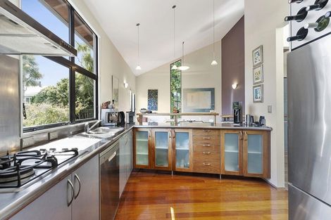 Photo of property in 15a Perth Street, Ngaio, Wellington, 6035