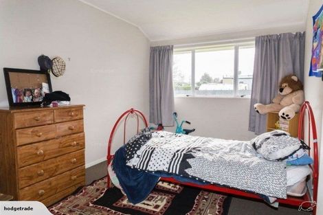 Photo of property in 15 Runciman Place, Dannevirke, 4930