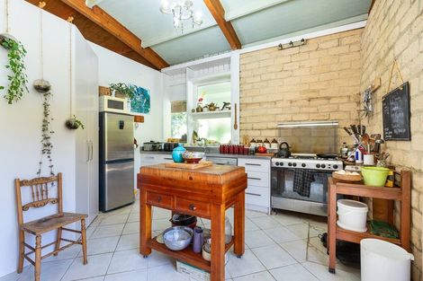 Photo of property in 950 Matakana Valley Road, Whangaripo, Wellsford, 0972