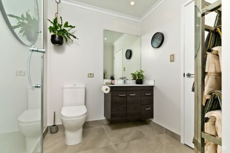 Photo of property in 81c Hobsonville Point Road, Hobsonville, Auckland, 0616