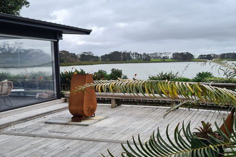 Photo of property in 2/203 Oakland Road, Karaka, Papakura, 2580