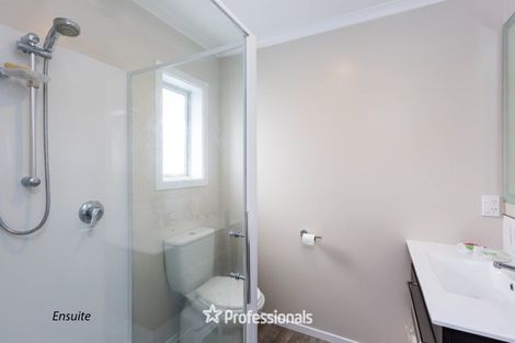 Photo of property in 88 Sunstone Crescent, Timberlea, Upper Hutt, 5018
