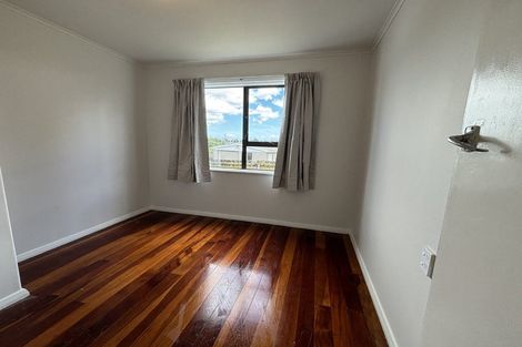 Photo of property in 1/50 Tawa Crescent, Manurewa, Auckland, 2102