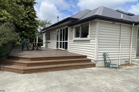 Photo of property in 1 Piko Crescent, Riccarton, Christchurch, 8041