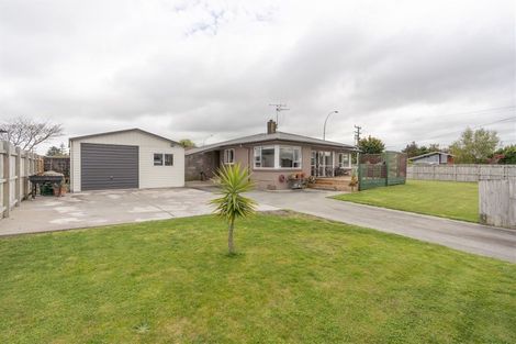 Photo of property in 1 Mears Road, St Andrews, Hamilton, 3200