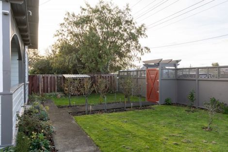 Photo of property in 46 Cologne Street, Martinborough, 5711