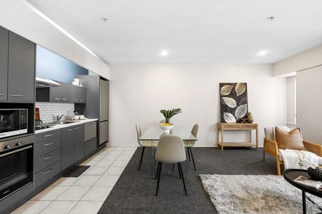 Photo of property in St Peters Apartments, 5c/192 Willis Street, Te Aro, Wellington, 6011