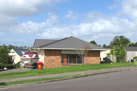 Photo of property in 20 Carillon Place, Massey, Auckland, 0614