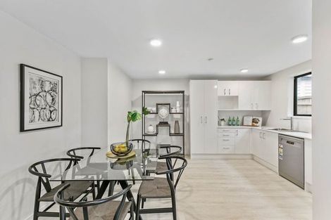 Photo of property in 14b Ropata Avenue, Point England, Auckland, 1072