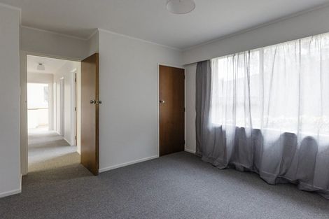 Photo of property in 18 Captain Scott Road, Glen Eden, Auckland, 0602