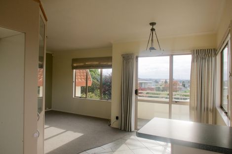 Photo of property in 12 Homestead Place, Welcome Bay, Tauranga, 3112