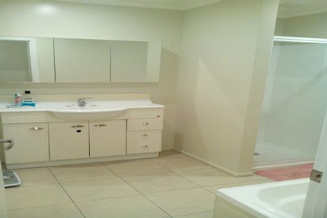 Photo of property in 293 Cambridge Road, Hillcrest, Hamilton, 3216