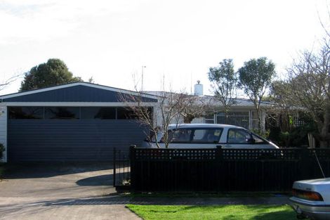 Photo of property in 16 Sheffield Street, Awapuni, Palmerston North, 4412