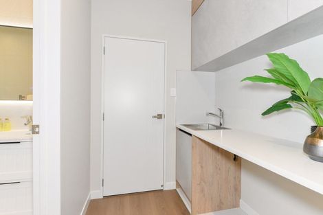 Photo of property in 112 Matua Road, Huapai, Kumeu, 0810