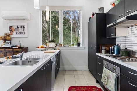 Photo of property in 231a Sturges Road, Henderson, Auckland, 0612