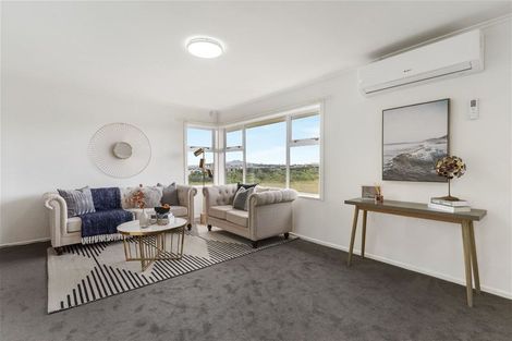 Photo of property in 1/69 College Road, Northcote, Auckland, 0627