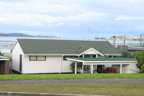 Photo of property in 1 Sunburst Avenue, Snells Beach, 0920