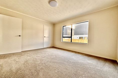 Photo of property in 20 Finlayson Avenue, Clendon Park, Auckland, 2103