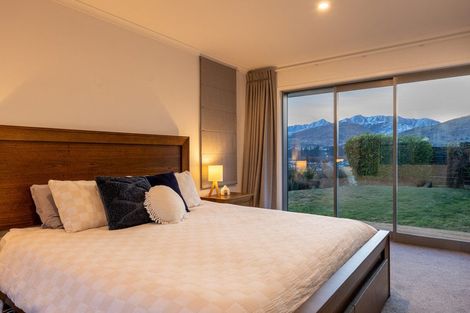 Photo of property in 3 Shipton Court, Lower Shotover, Queenstown, 9304