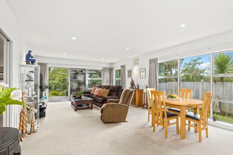 Photo of property in 32 Fairwater Road, Warkworth, 0910