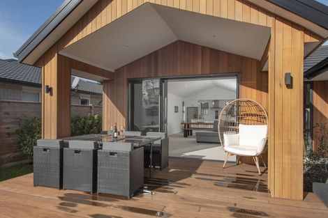 Photo of property in 18 Augusta Rise, Omokoroa, 3114