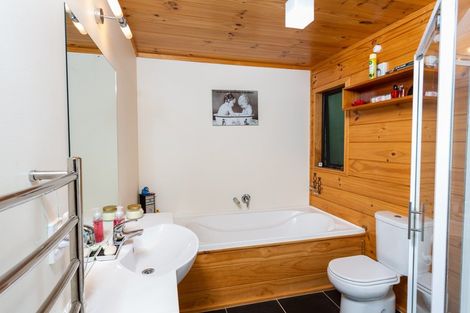 Photo of property in 12 Tai Close, Kaiuma Bay, Havelock, 7178