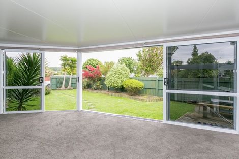 Photo of property in 25 Gebbie Road, Taradale, Napier, 4112