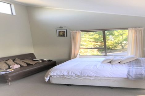 Photo of property in 38 Tree View Avenue, Glenfield, Auckland, 0629