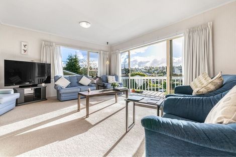 Photo of property in 50 Mayfair Crescent, Mairangi Bay, Auckland, 0630