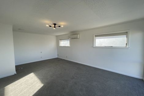 Photo of property in 1/27 Hills Road, Edgeware, Christchurch, 8013