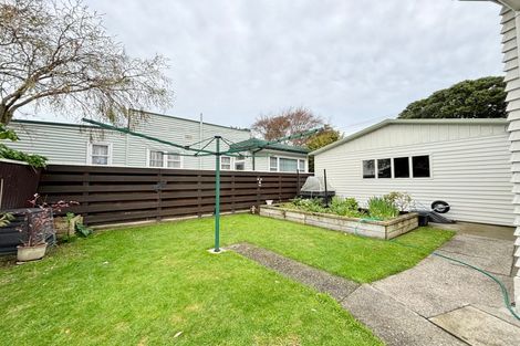 Photo of property in 1 Russell Street, Waterloo, Lower Hutt, 5011