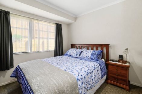 Photo of property in 19 Heaphy Place, Pukehangi, Rotorua, 3015