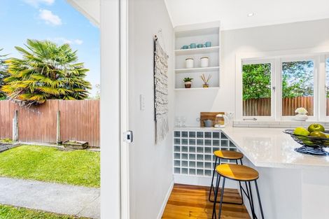 Photo of property in 60 Pomaria Road, Henderson, Auckland, 0610