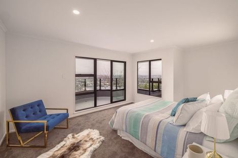 Photo of property in 13 Lookaway Place, Huntsbury, Christchurch, 8022