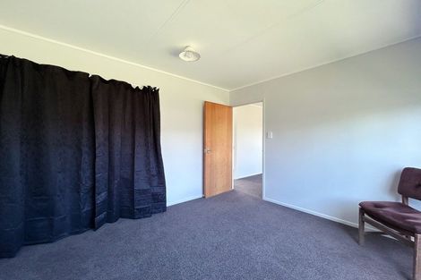 Photo of property in 2/52 Bayly Street, Waitara, 4320