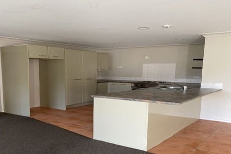 Photo of property in Santa Rosa, 2/340 Gulf Harbour Drive, Gulf Harbour, Whangaparaoa, 0930