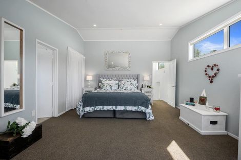 Photo of property in 240 Mill Flat Road, Riverhead, 0793