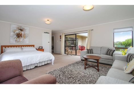 Photo of property in 20 Waipipi Wharf Road, Pollok, Waiuku, 2683