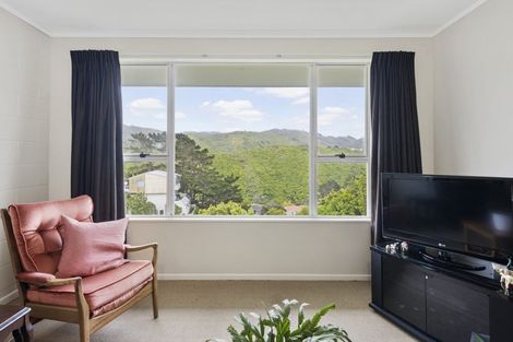 Photo of property in 1/10 Camrose Grove, Kingston, Wellington, 6021