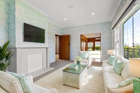 Photo of property in 57 Parkhill Road, Mellons Bay, Auckland, 2014