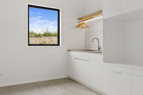 Photo of property in 47 Seven Oaks Drive, Kinloch, Taupo, 3377