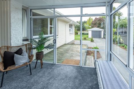 Photo of property in 16 Waipara Street, Cracroft, Christchurch, 8025