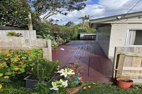 Photo of property in 4/89a Royal Road, Massey, Auckland, 0614