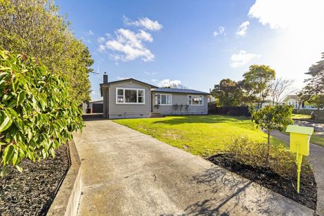 Photo of property in 1 Alma Place, Milson, Palmerston North, 4414