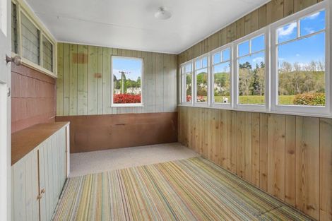 Photo of property in 18 Esplanade, Taumarunui, 3920