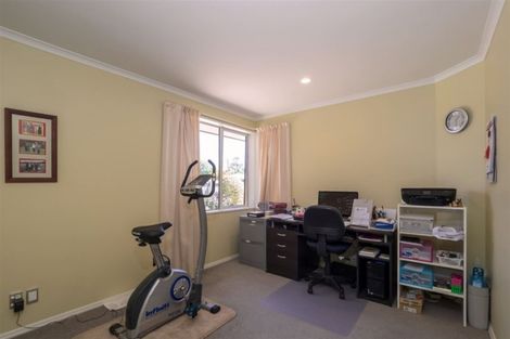 Photo of property in 49 Mcmurdo Street, Tinwald, Ashburton, 7700