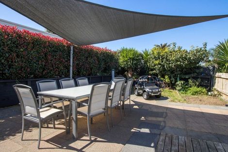 Photo of property in 134 Athenree Road, Athenree, Katikati, 3177