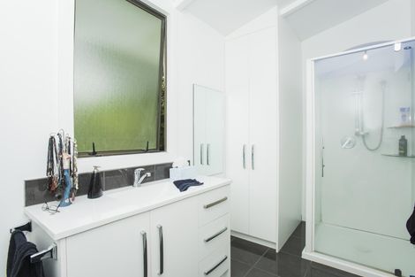 Photo of property in 42 Cameron Road, Makauri, Gisborne, 4071