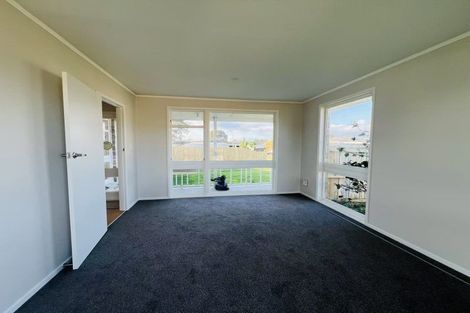 Photo of property in 54 Chelburn Crescent, Mangere East, Auckland, 2024