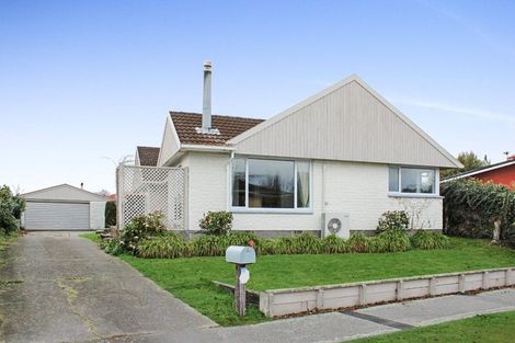 Photo of property in 5 Highfield Place, Avonhead, Christchurch, 8042